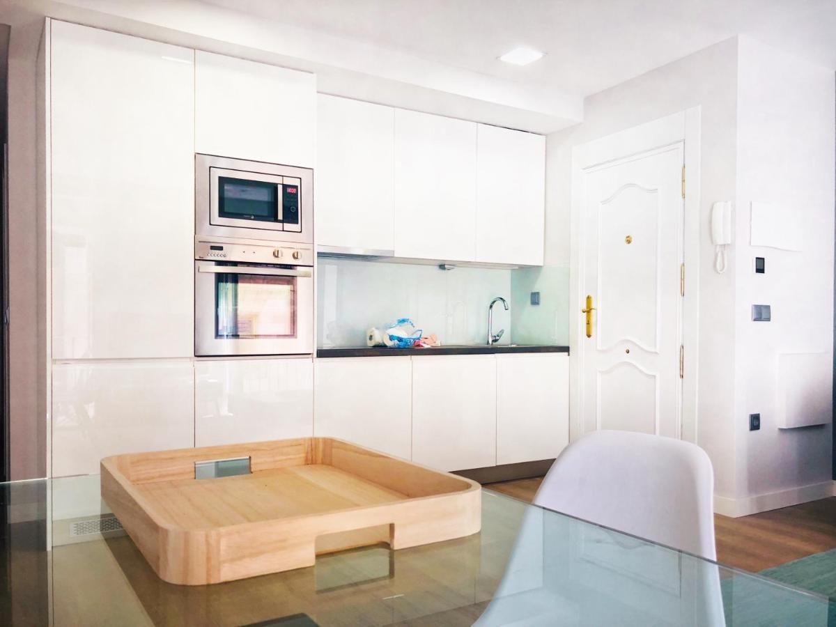 Ferienwohnung Apartamento En Pleno Centro Al Lado Catedral. Wifi. Burgo Exterior foto